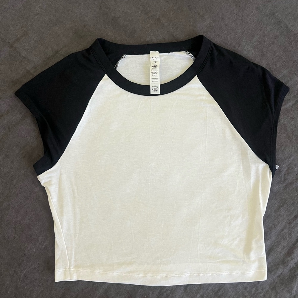 Alo Yoga Baby Tee
